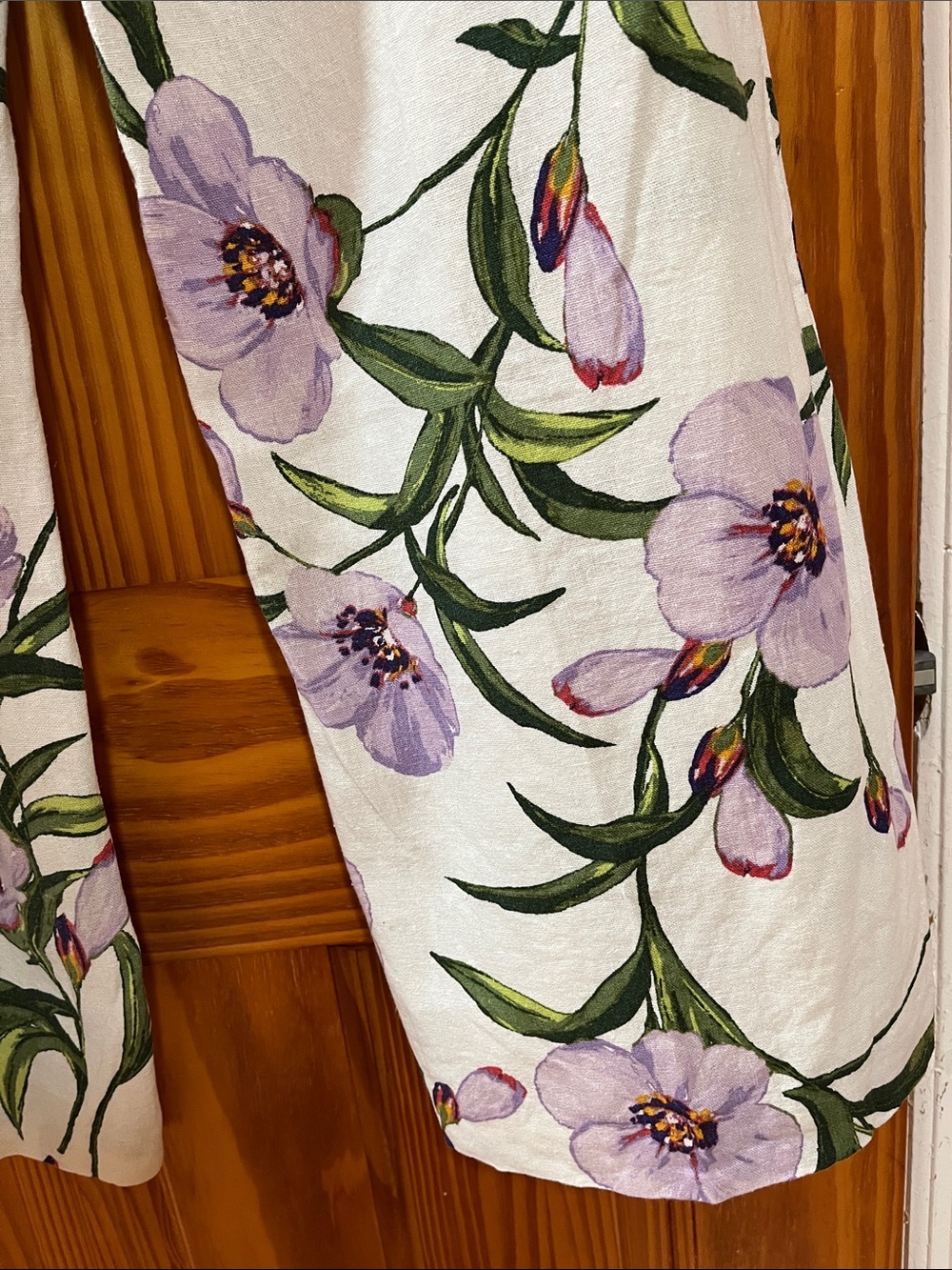 Gabriel Union White Floral Wide-Leg Lavender Blooms Pants 0 - Picture 12 of 16